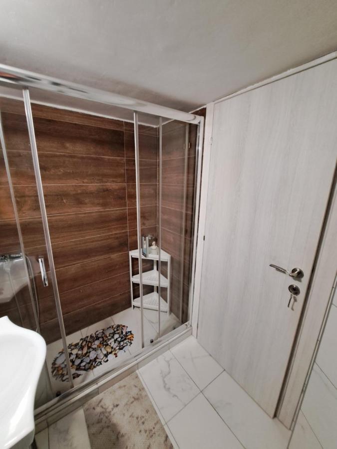 Casa Di Tre Apartman Szaloniki Kültér fotó